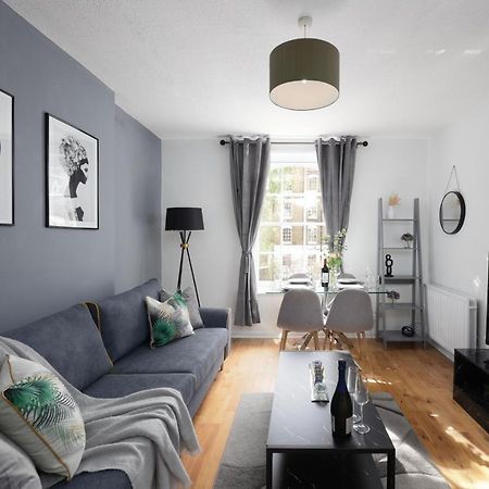 Modern One Bedroom Apartment Next To Old Street 런던 외부 사진