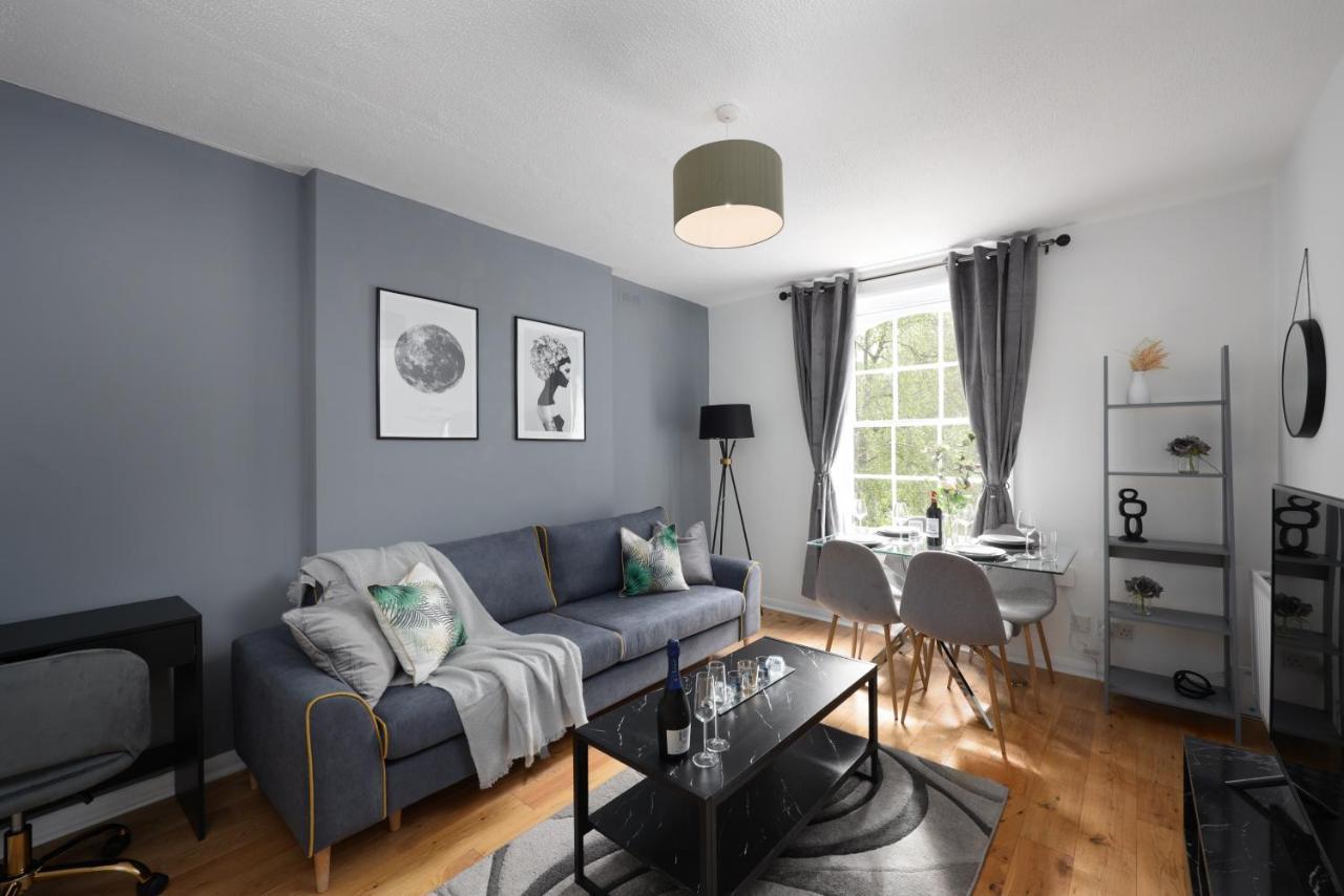 Modern One Bedroom Apartment Next To Old Street 런던 외부 사진