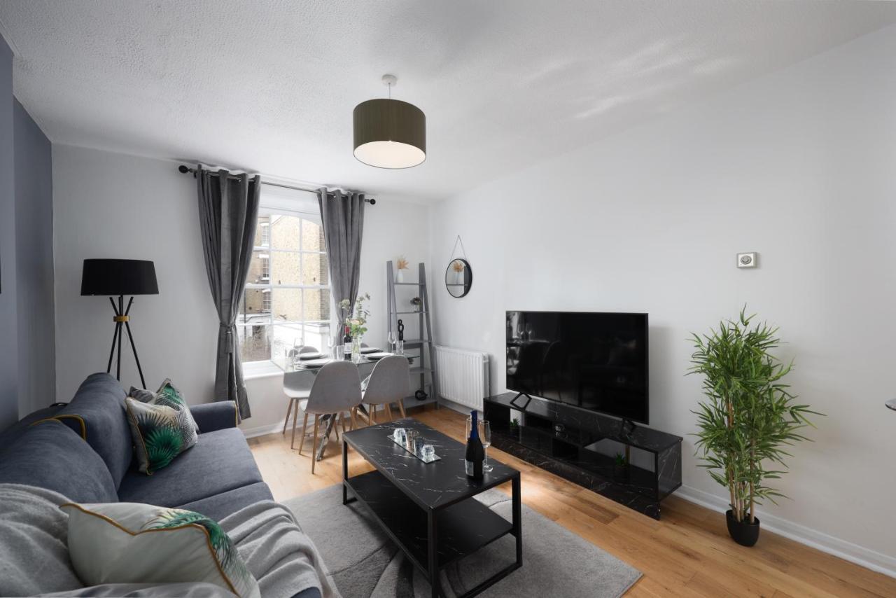 Modern One Bedroom Apartment Next To Old Street 런던 외부 사진